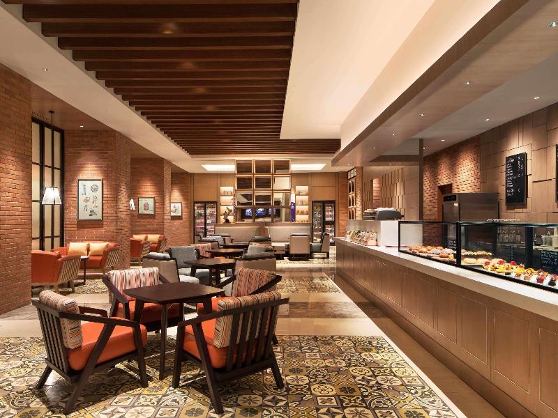 Fairmont Jakarta - Restoran