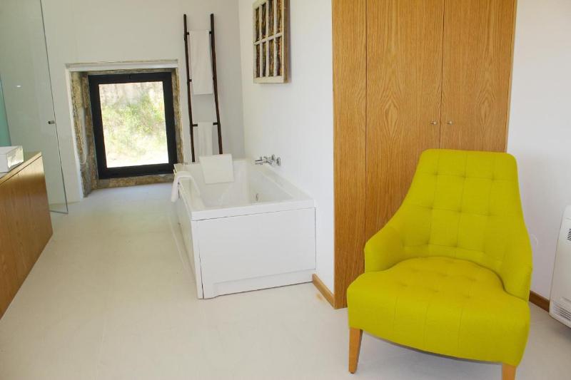 Lousada Country Hotel - Oda