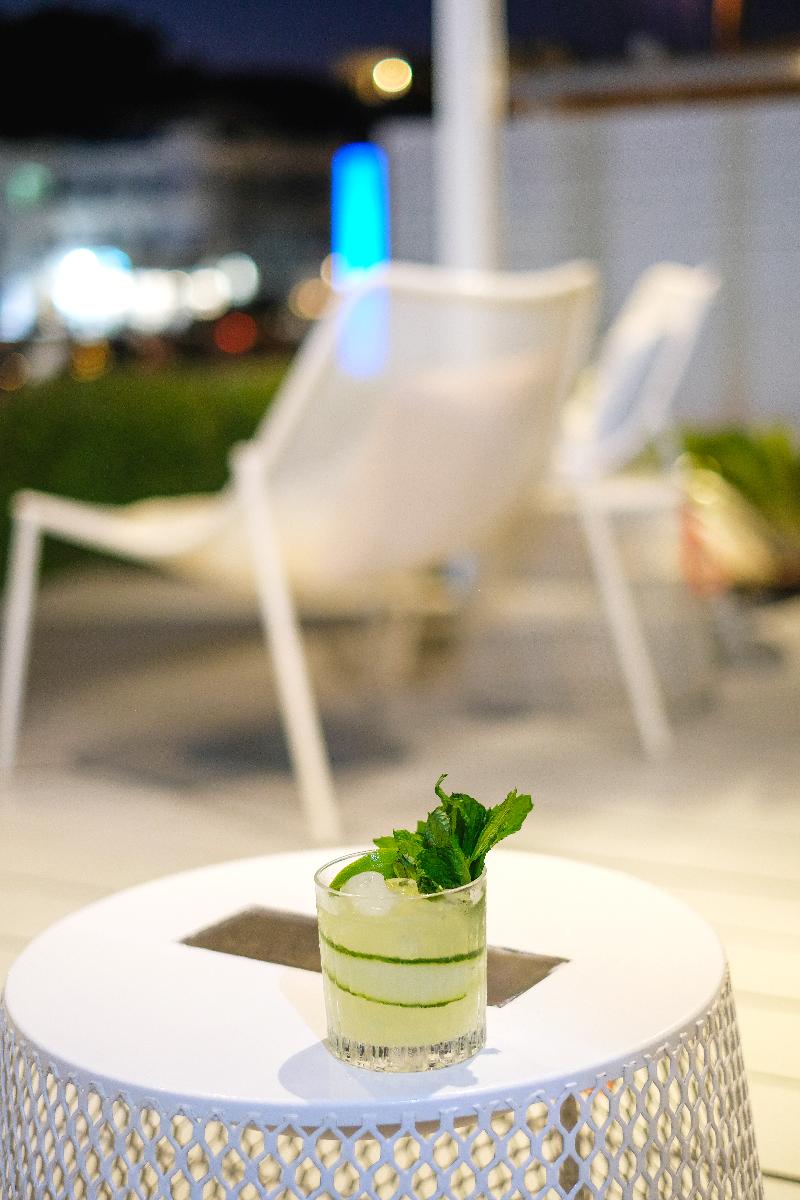 Relux Ios Hotel - Bar