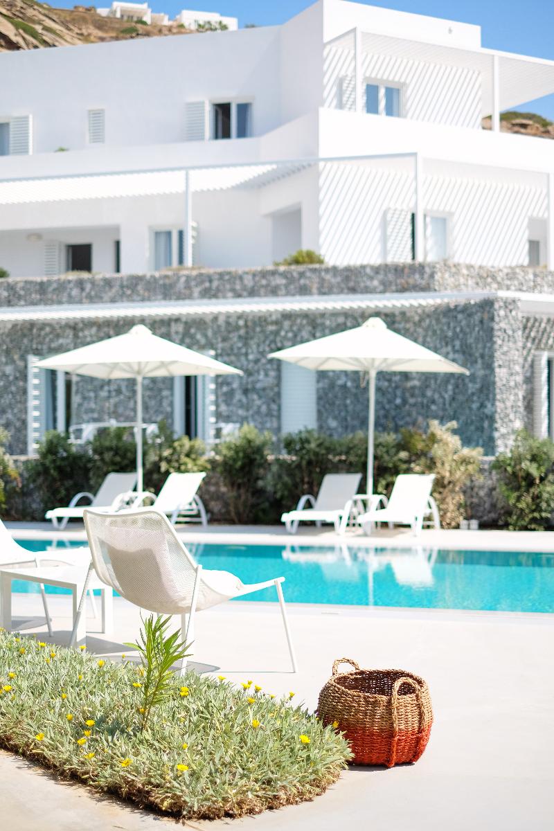 Relux Ios Hotel - Genel