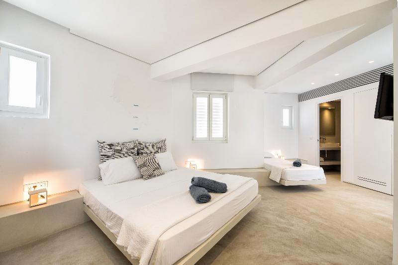 Relux Ios Hotel - Oda
