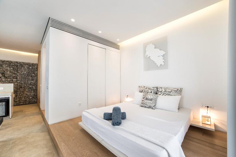 Relux Ios Hotel - Oda