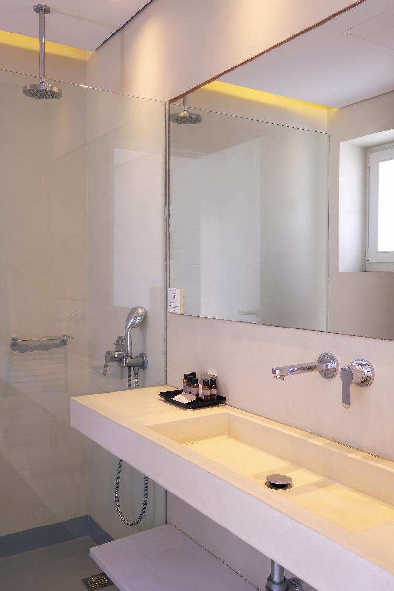 Relux Ios Hotel - Oda