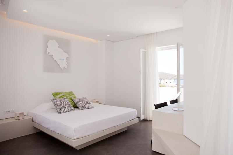 Relux Ios Hotel - Oda