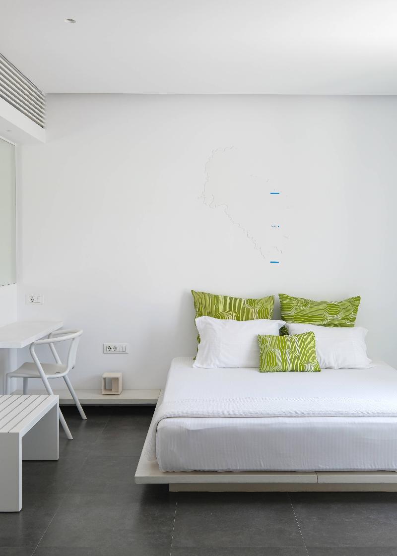 Relux Ios Hotel - Oda