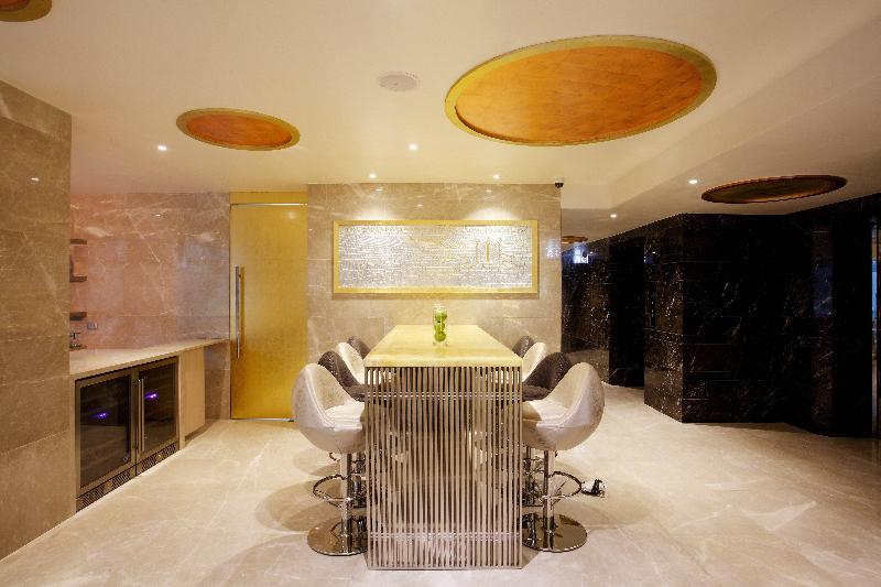 Centara Life Avenue Hotel Pattaya - Lobi