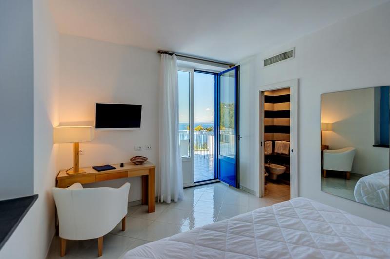 Boutique Hotel Helios - Oda