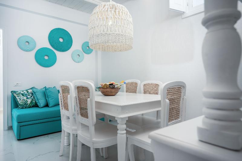Oia Sunset Villas - Oda