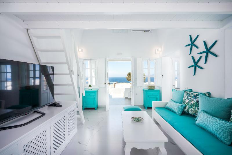 Oia Sunset Villas - Oda