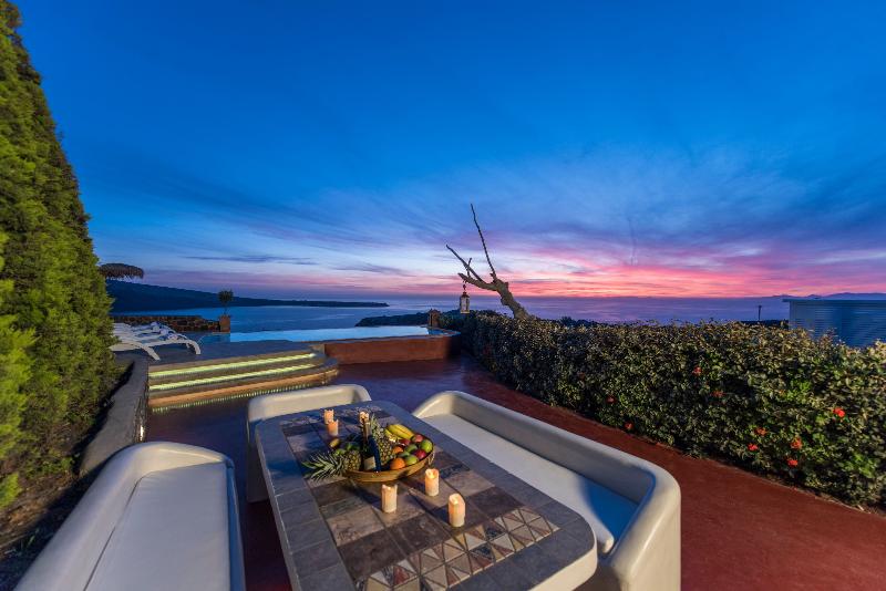 Oia Sunset Villas - Oda