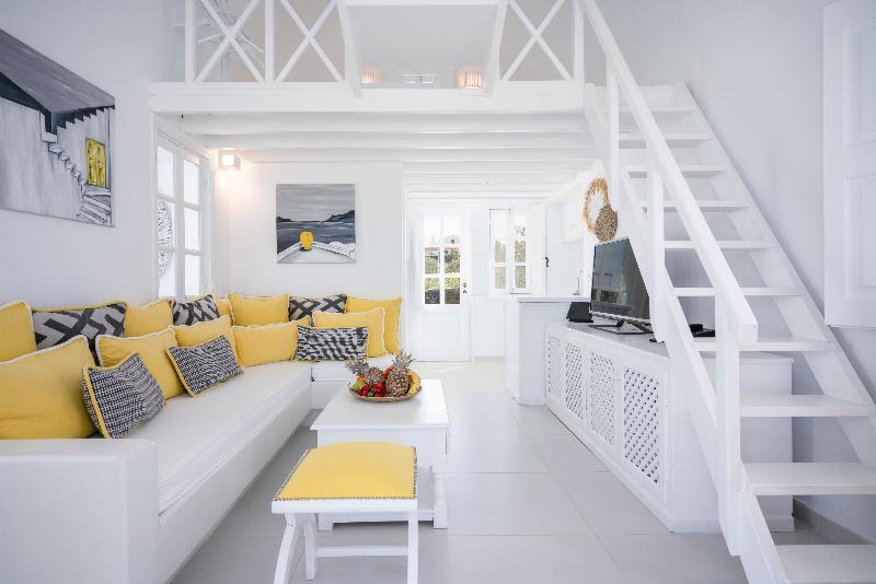 Oia Sunset Villas - Oda