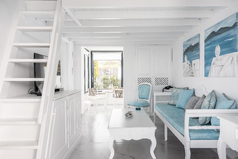 Oia Sunset Villas - Oda