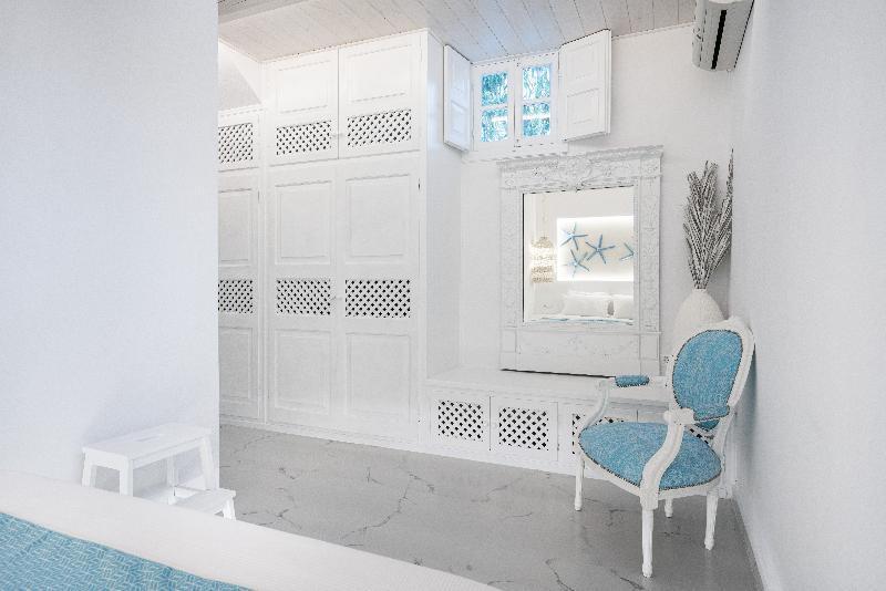 Oia Sunset Villas - Oda