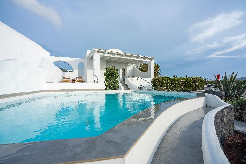 Oia Sunset Villas - Oda