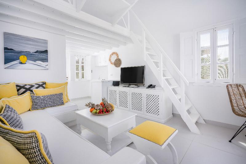 Oia Sunset Villas - Oda