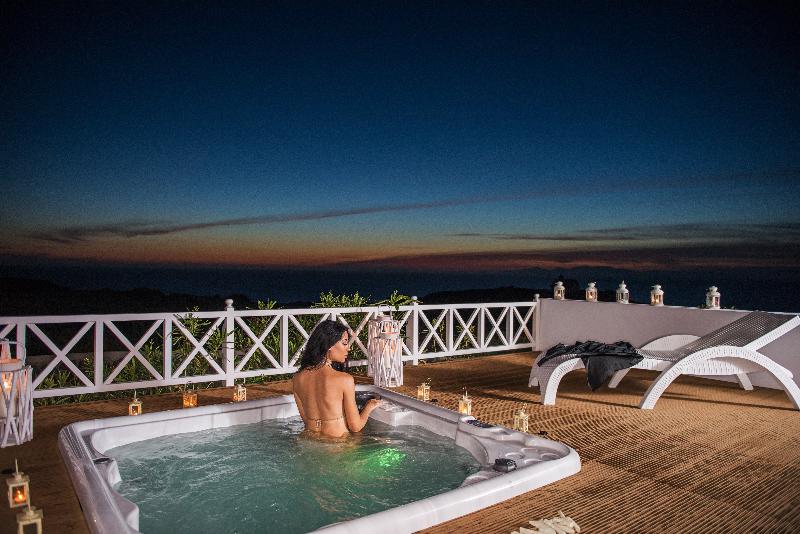 Oia Sunset Villas - Oda
