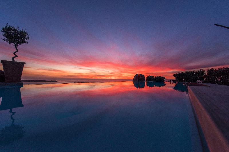 Oia Sunset Villas - Oda