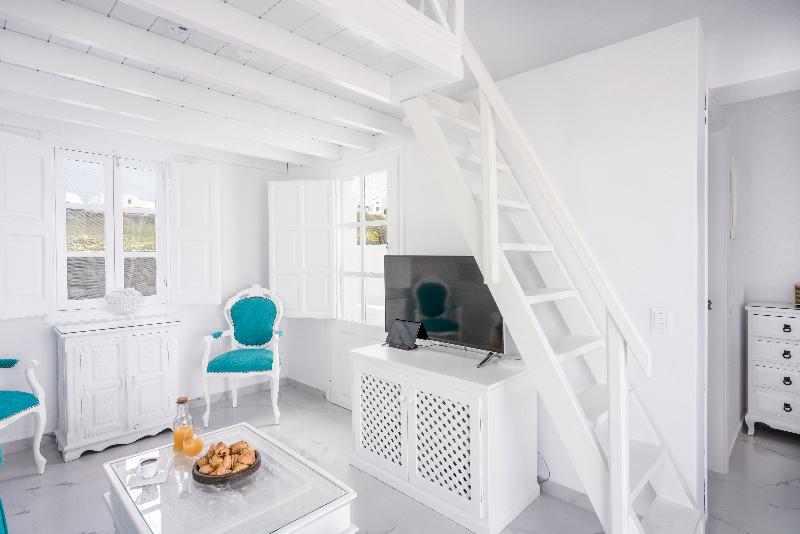 Oia Sunset Villas - Oda