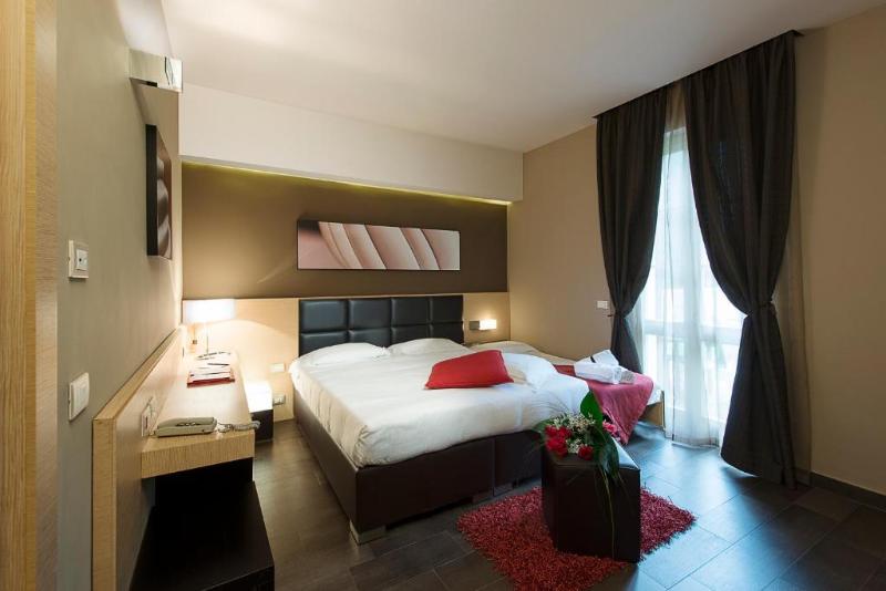 UNA HOTELS Villa dei Platani Foligno - Oda