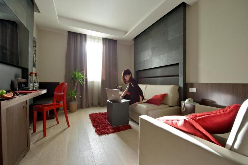 UNA HOTELS Villa dei Platani Foligno - Oda