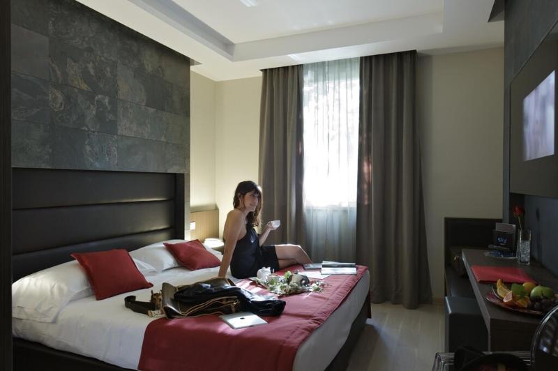 UNA HOTELS Villa dei Platani Foligno - Oda
