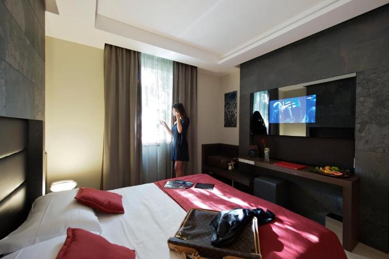 UNA HOTELS Villa dei Platani Foligno - Oda