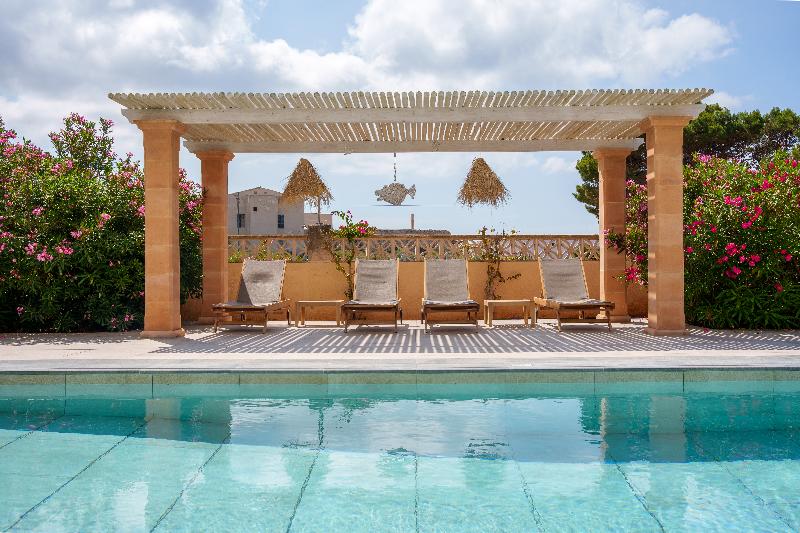 Apartamentos Andreas - Havuz