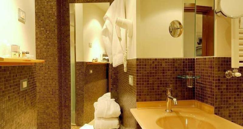 Dal Moro Gallery Hotel - Oda