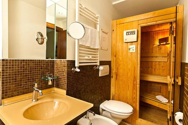 Dal Moro Gallery Hotel - Oda