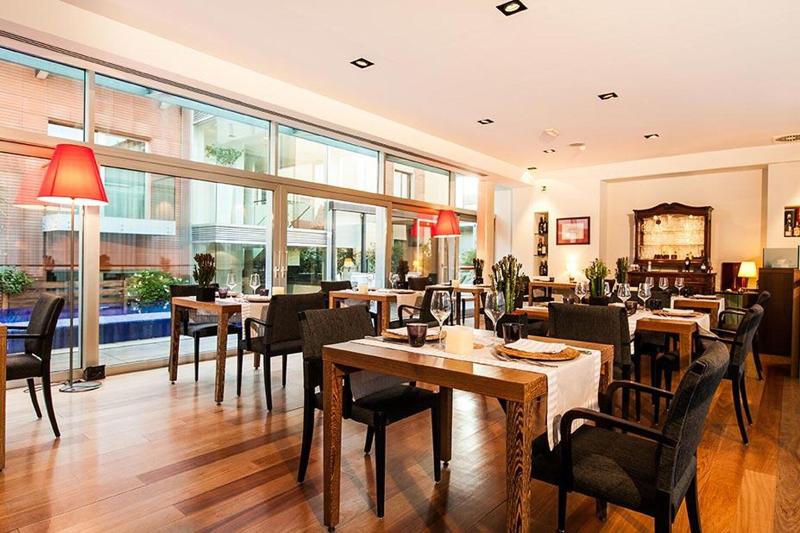 Dal Moro Gallery Hotel - Restoran