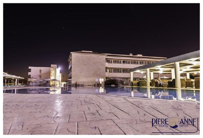 Piere Anne Beach Hotel - Genel