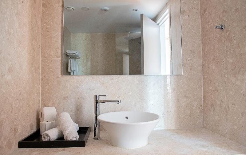 Piere Anne Beach Hotel - Oda