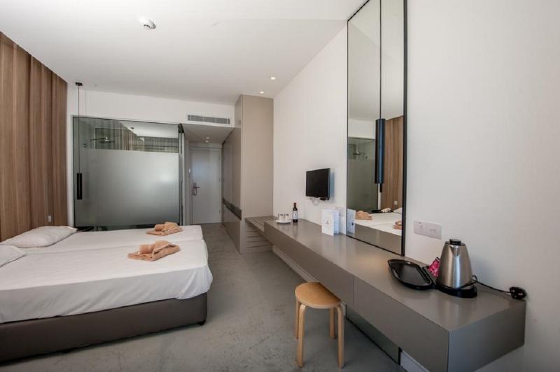 Piere Anne Beach Hotel - Oda