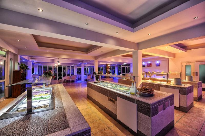 Piere Anne Beach Hotel - Restoran