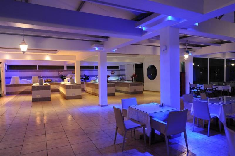 Piere Anne Beach Hotel - Restoran