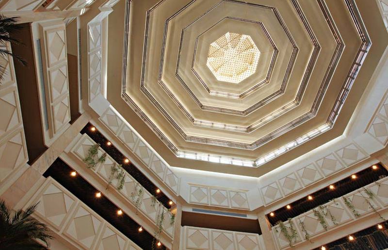 Le Meridien Hotel Medina - Lobi