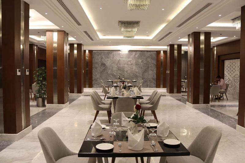 Le Meridien Hotel Medina - Restoran
