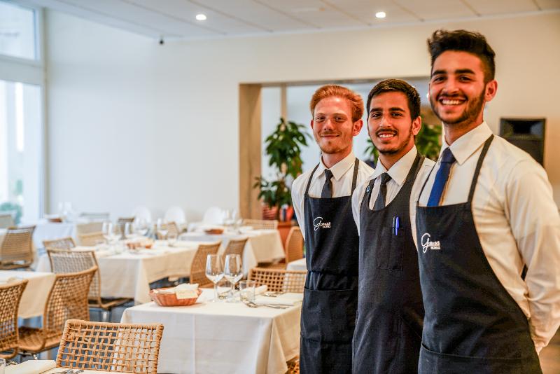 19 Summer Suites - Restoran