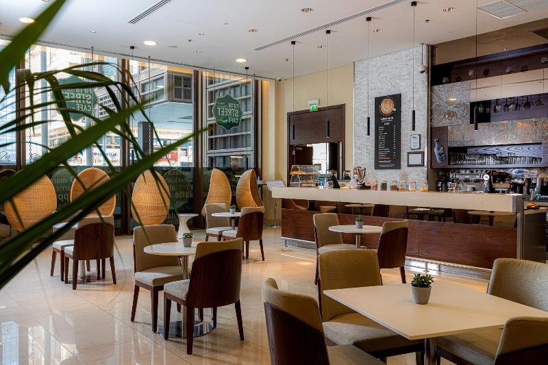 Courtyard World Trade Center, Abu Dhabi - Restoran