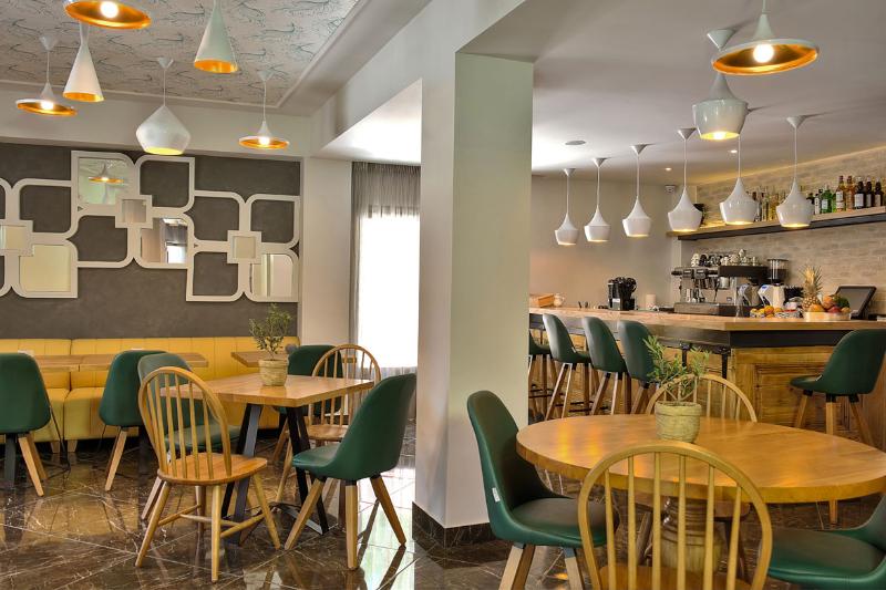 Elia Bettolo Hotel - Restoran