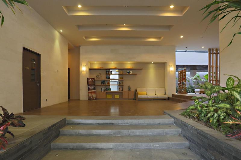 Euphoria Hotel - Lobi