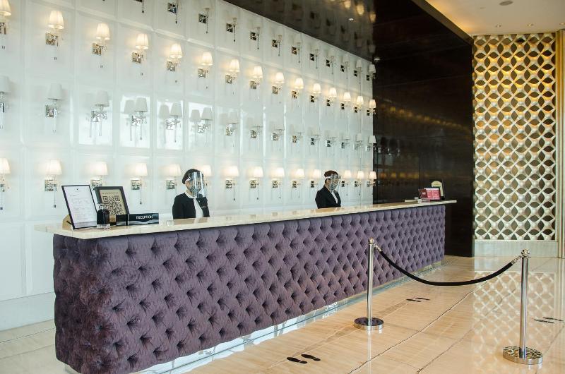 Hotel Ciputra World Surabaya - Lobi