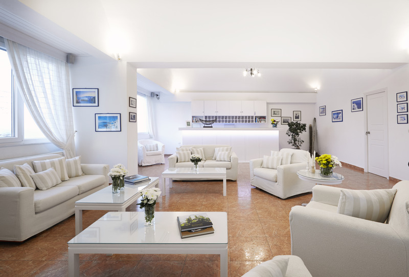 Milos Villas - Lobi