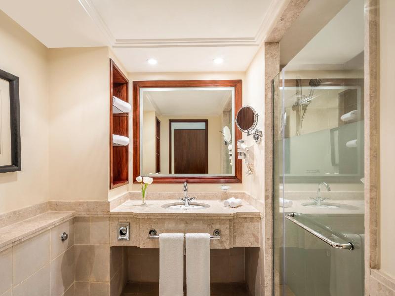 Movenpick Hotel & Residences Hajar Tower Makkah - Oda