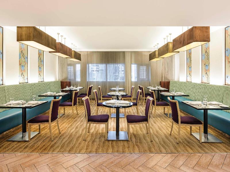 Movenpick Hotel & Residences Hajar Tower Makkah - Restoran
