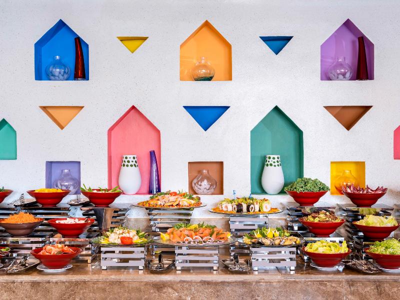 Movenpick Hotel & Residences Hajar Tower Makkah - Restoran