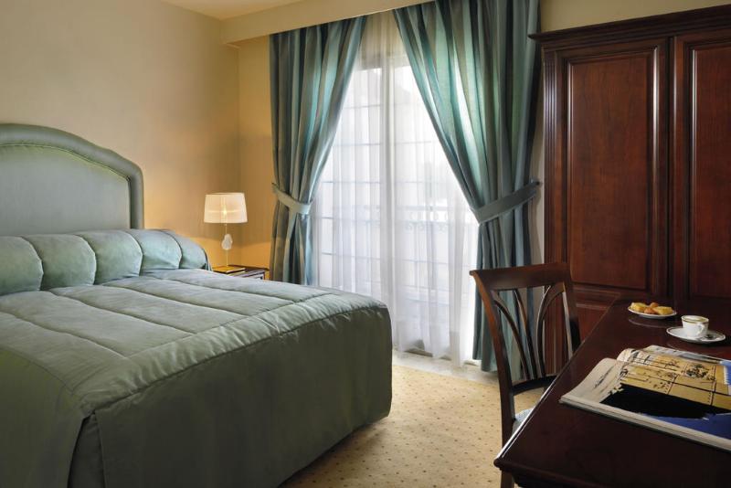 Movenpick Beach Resort Al Khobar - Oda