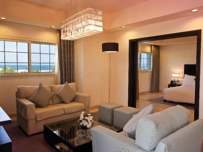 Movenpick Beach Resort Al Khobar - Oda