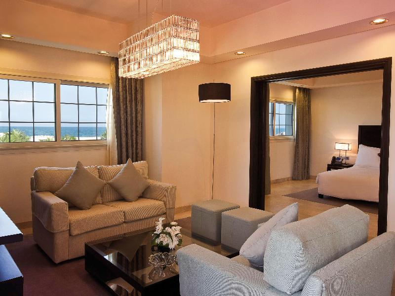 Movenpick Beach Resort Al Khobar - Oda