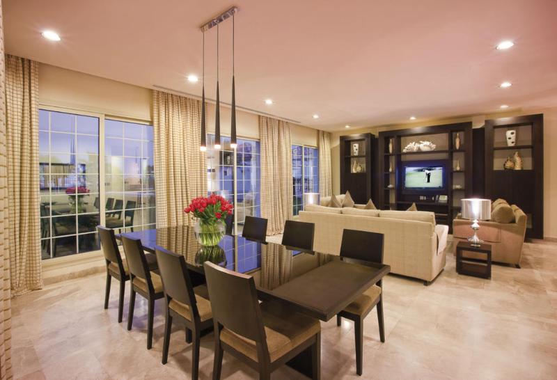 Movenpick Beach Resort Al Khobar - Oda